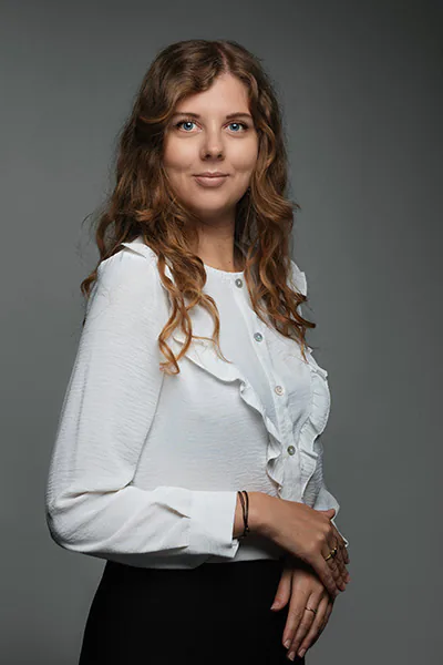 Michalina Glapińska — Specjalista ds. imigracyjnych